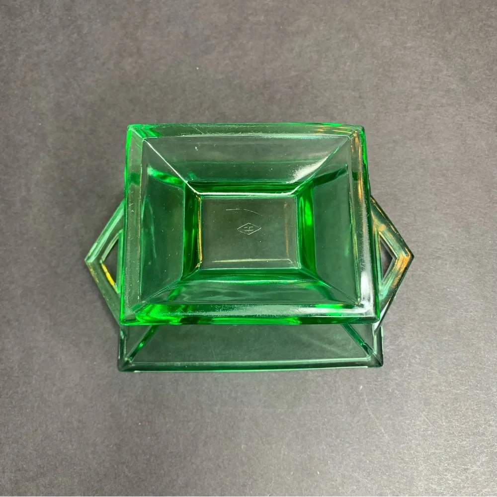 Vintage Heisey Quator Moongleam Green Glass Sugar Bowl - Picture 4 of 4